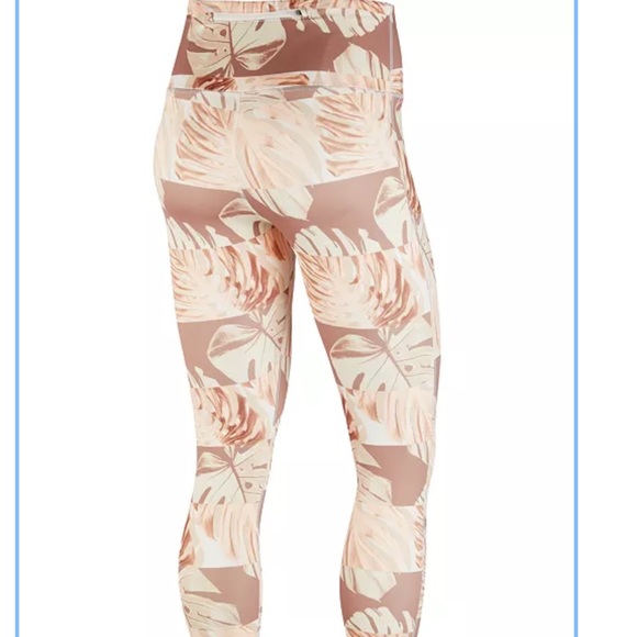 Nike Dry Fit Cropped Length High Waist Leggings NEW - Picture 12 of 12